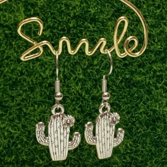 Cactus Earring, Western Earrings, Western Jewelry, Gift Idea, Cactus Jewelry - Picture 4 of 6